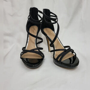 NWOB Jewel Badgley Mischka Black Micro Glitter Flor Strappy Evening Heel, Size 8